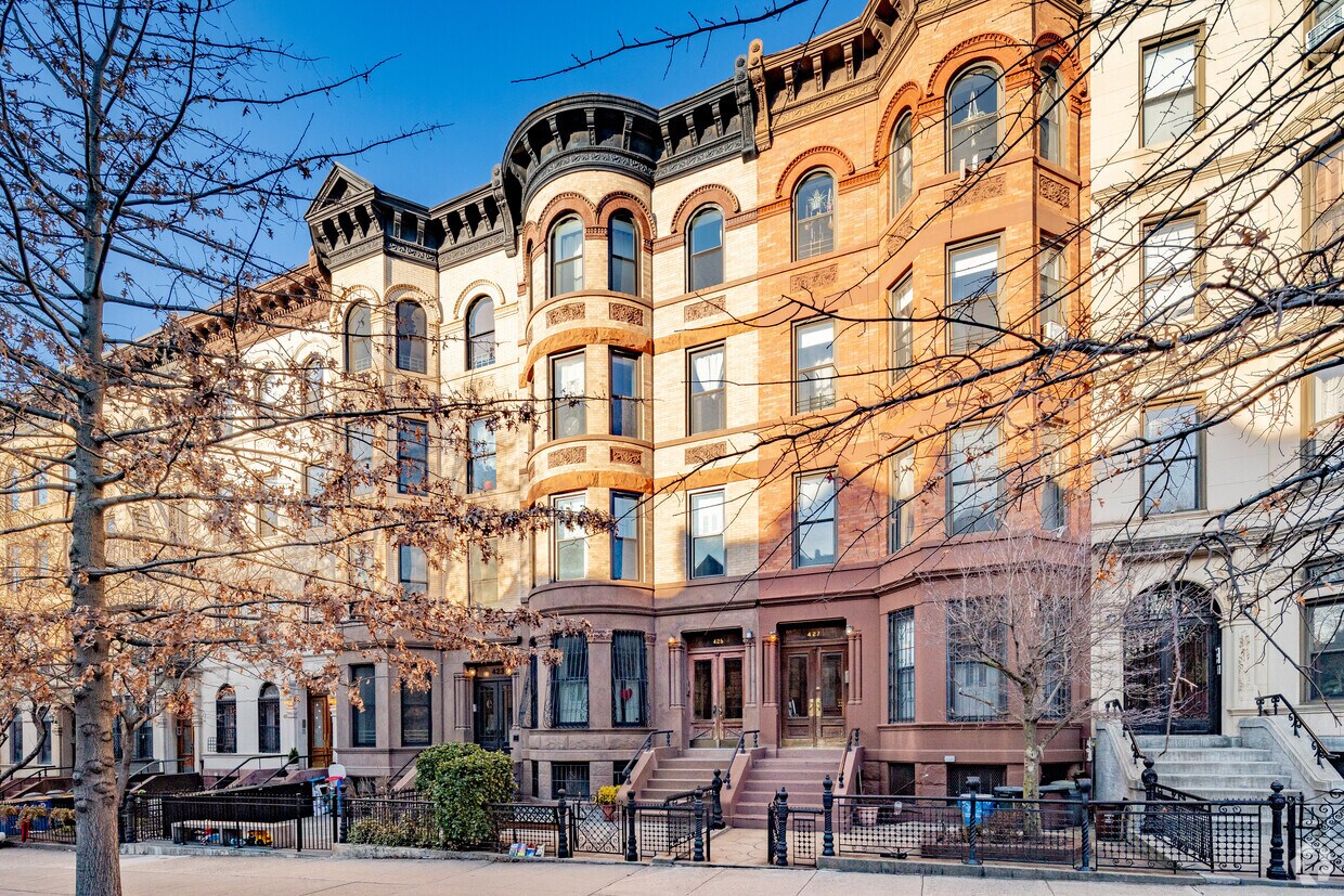Foto principal - 425 3rd St