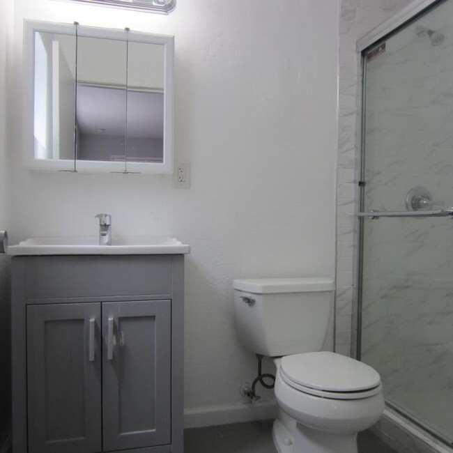Foto del edificio - bedroom in Pacifica CA 94044
