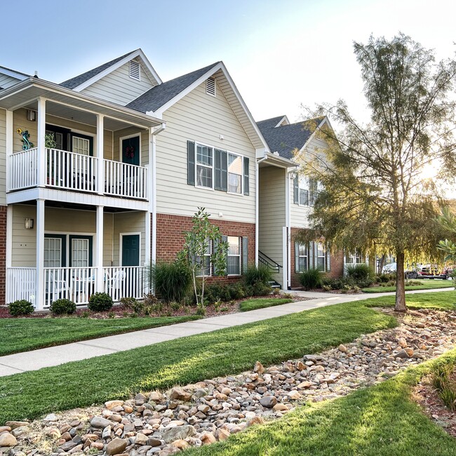 Building Photo - The Madison Apartment Homes