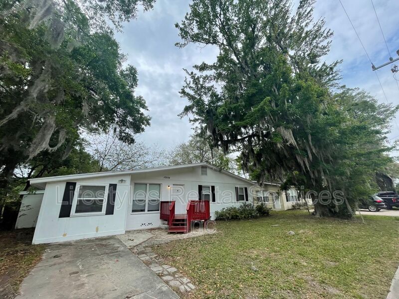 10556 Lone Star Rd, Jacksonville, FL 32225 House Rental in