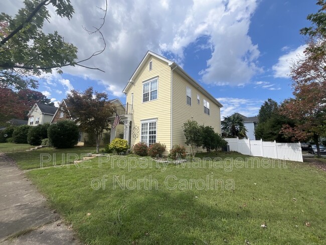 Building Photo - 8123 Bud Henderson Rd