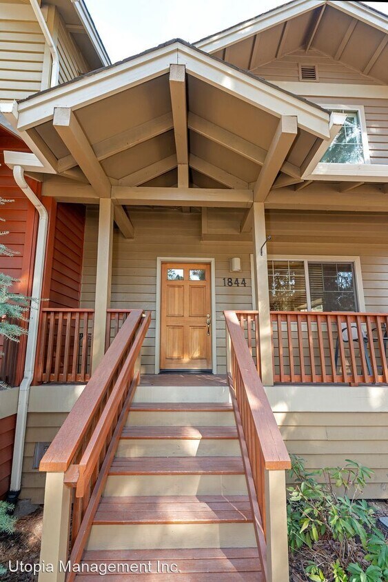 Primary Photo - 2 br, 2.5 bath House - 1844 NW Shevlin Par...