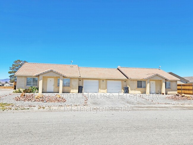 Building Photo - 600 San Lorenzo St