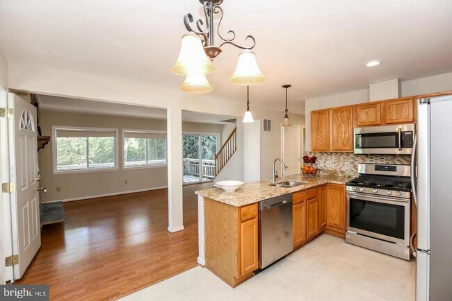 Foto del edificio - 839 Bowie Rd