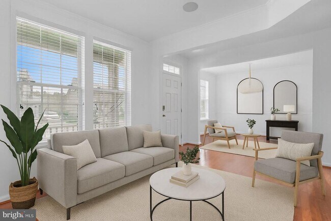 Foto del edificio - 8008 Hubble Dr