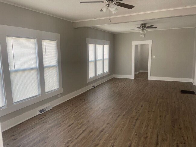 Foto del edificio - Gorgeous 3BR/2Ba home - a MUST SEE!