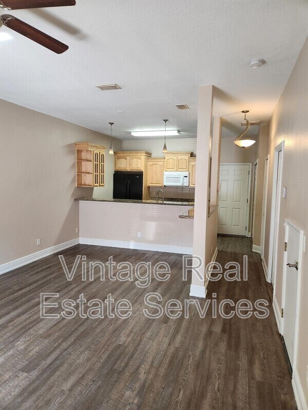 Foto del edificio - 12008 Peach Grv Ct