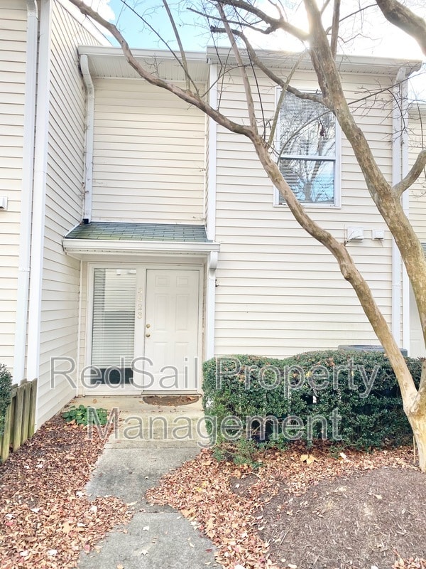 Primary Photo - 3823 Staffordshire Ln