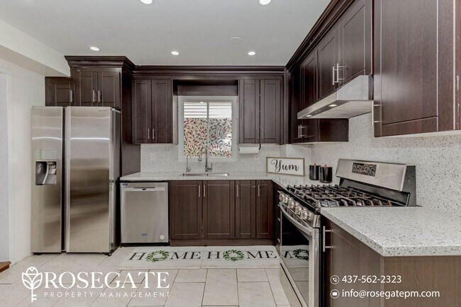 Building Photo - Corner 3-Bedroom Semi-Detached Home with Private Garage & 2 Parking – Brampton