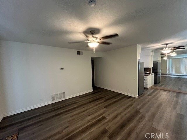 Building Photo - 45313 Sunset Ln