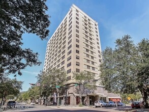 Building Photo - 311 W Ashley St