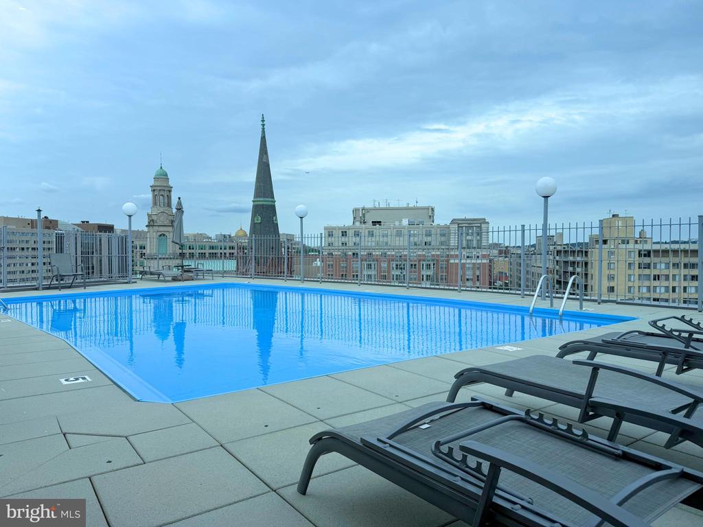 Foto principal - 1239 Vermont Ave NW