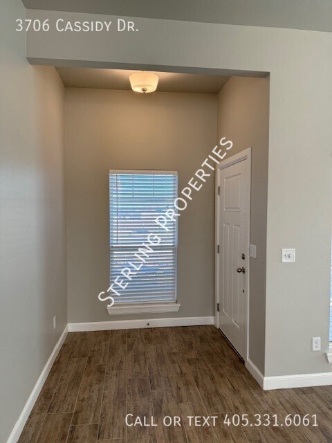 Building Photo - 3706 Cassidy Dr