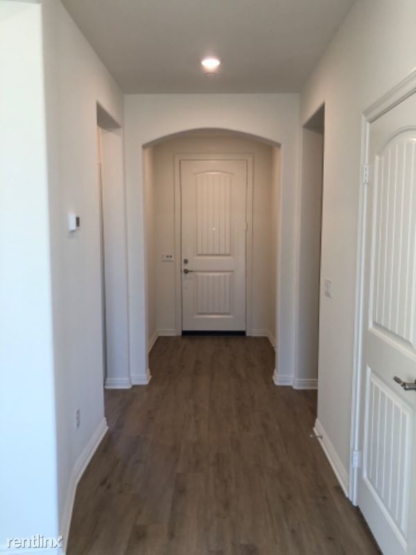 Foto del edificio - 4 br, 3 bath House - 9253 Wild Horse Ave