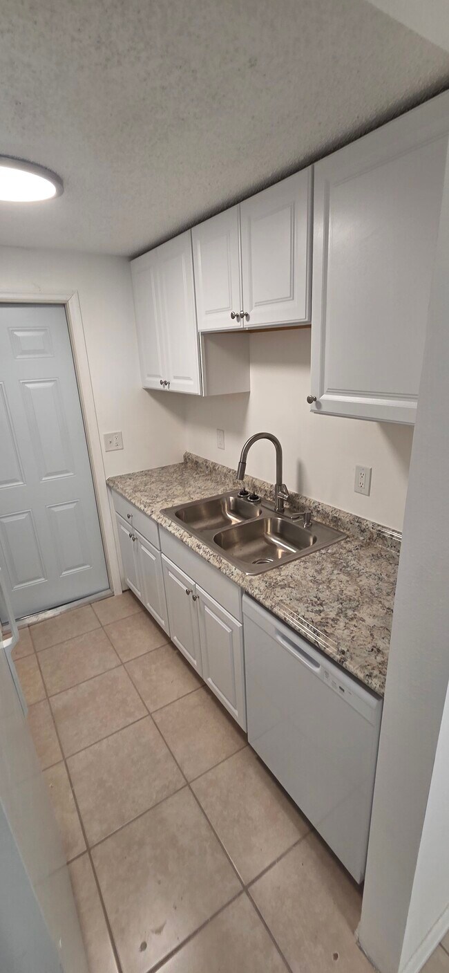 Foto del edificio - 4928 Getner St