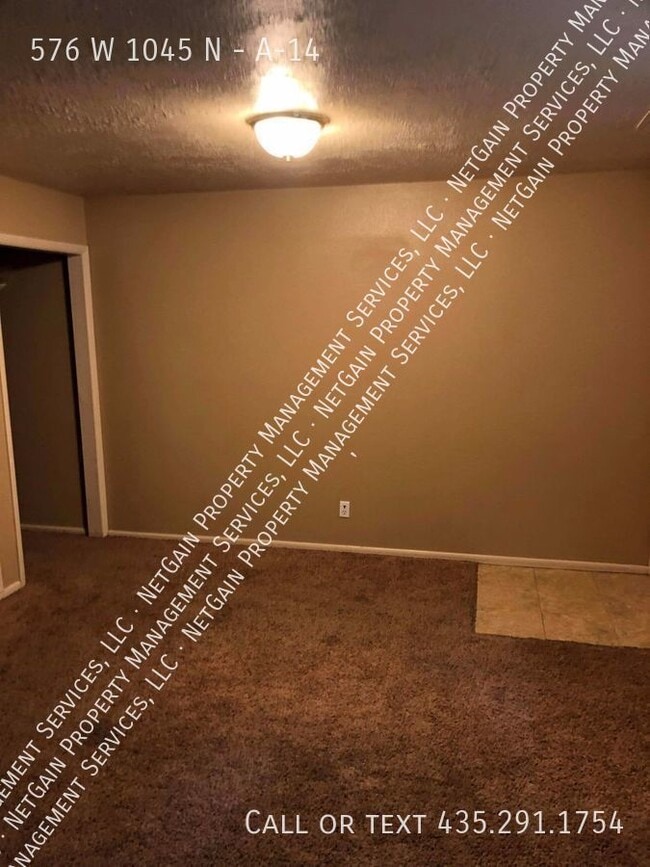 Building Photo - 576 W 1045 N