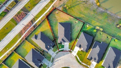 Building Photo - 6003 Bella Breeze Dr