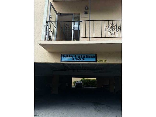 Foto del edificio - 1305 W 53rd St