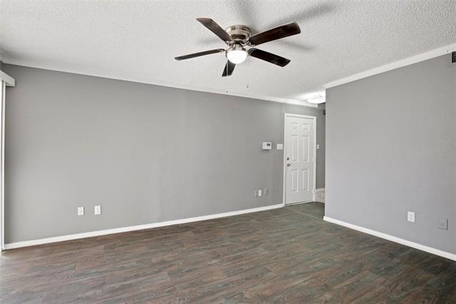 Building Photo - 333 Melrose Dr