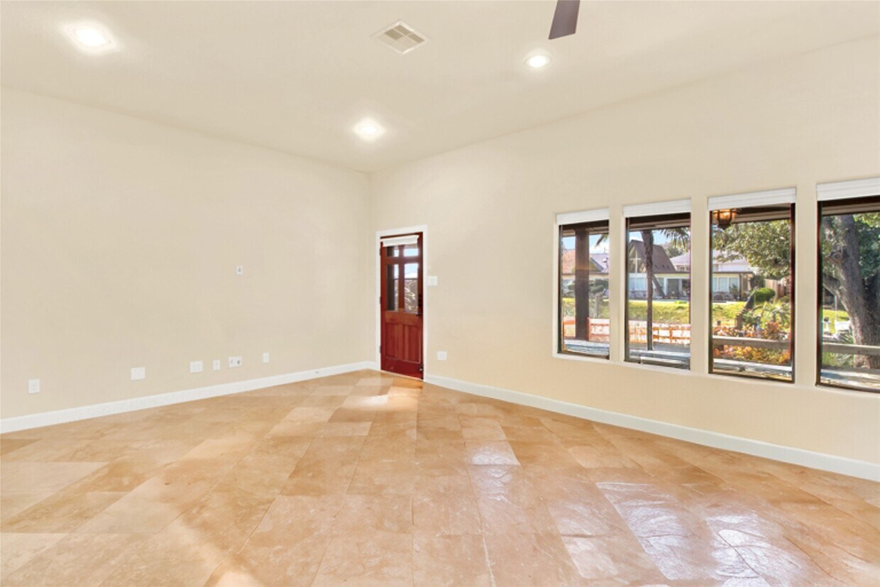 Foto del edificio - 50 Lazy Ln