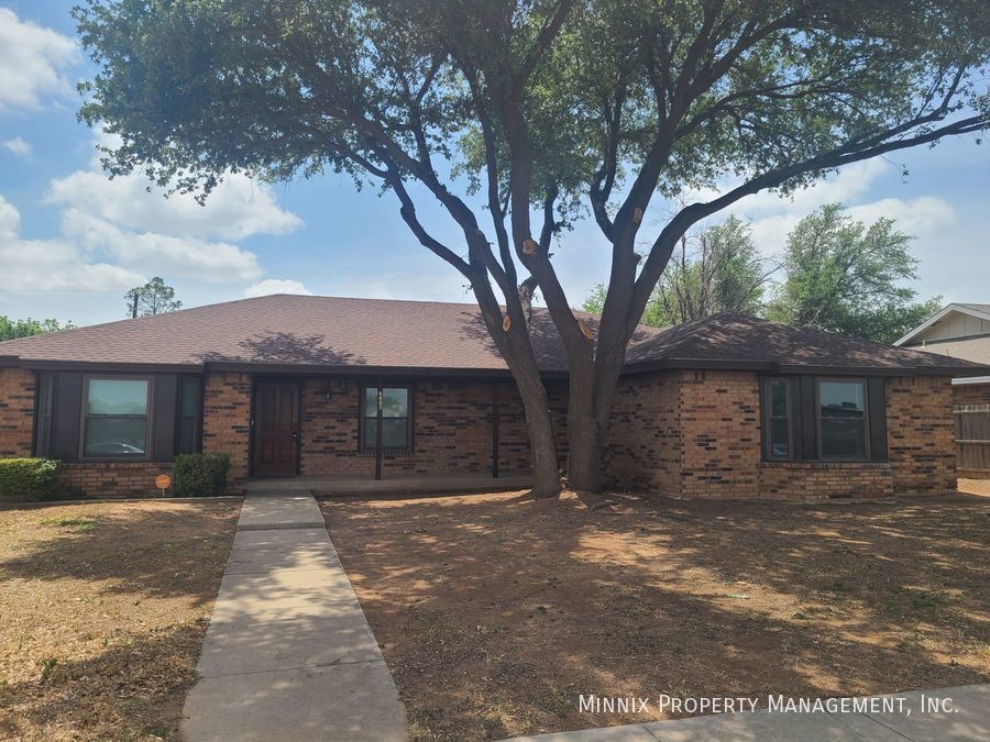 Primary Photo - 4005 St Andrews Dr