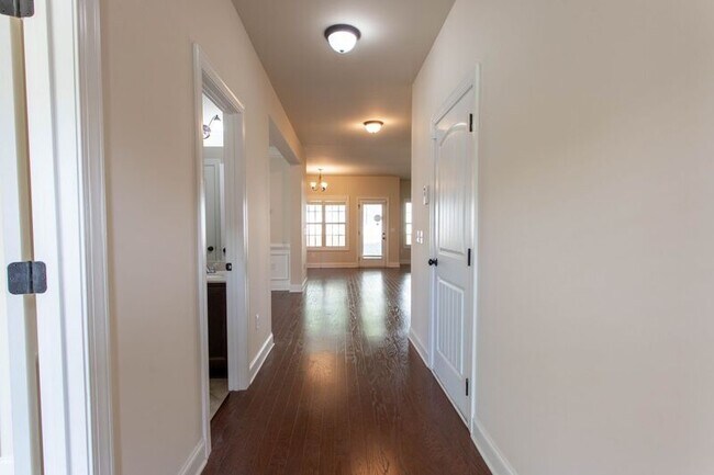 Foto del edificio - 232 Towns Walk Dr