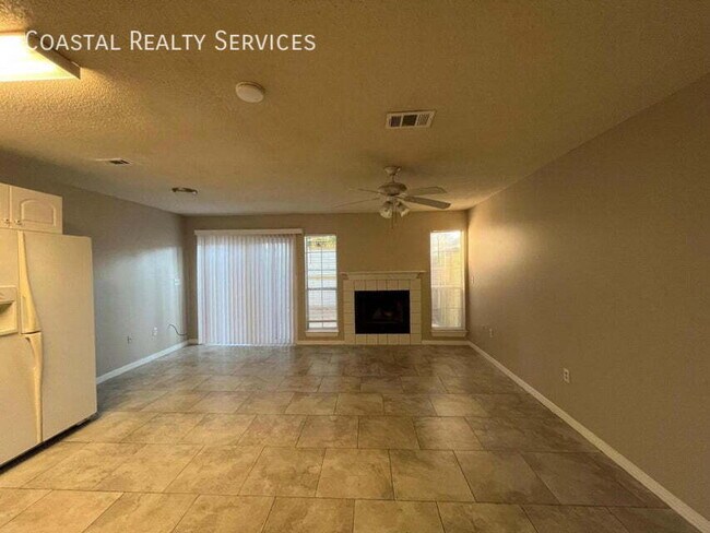 Building Photo - 606 Virginia Oak Ct