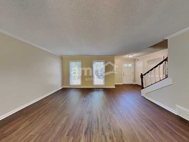 Building Photo - 8880 Forest Breeze Drive