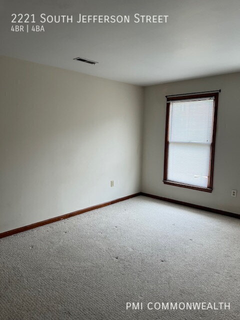 Foto del edificio - 2221 S Jefferson St