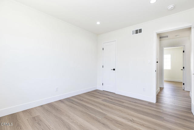 Foto del edificio - 8536 Tampa Ave