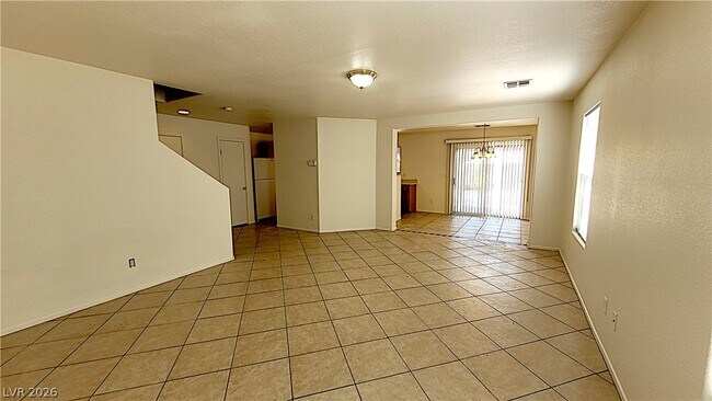 Foto del edificio - 5745 W Dewey Dr