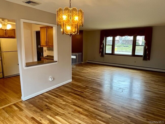 Building Photo - 159 Barnes Rd