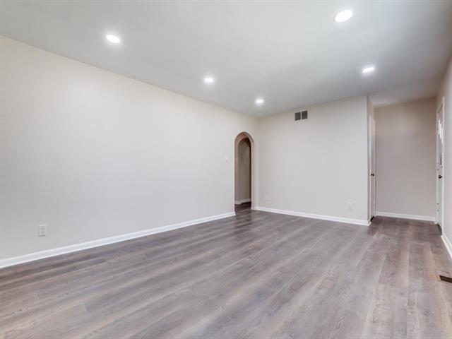 Foto del edificio - 517 Summit Dr