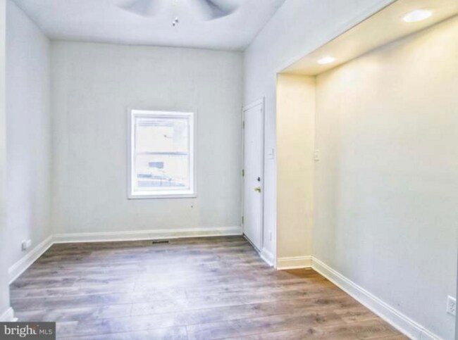 Foto del edificio - 4915 Market St