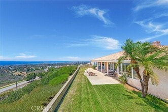 Building Photo - 33 Montecito Dr