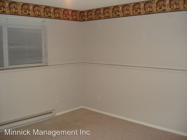 Building Photo - 210 S 18th Ave