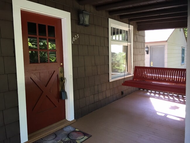 large fron porch - 1023 W 15th Ave