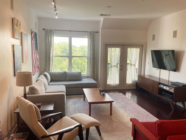 Foto del edificio - 870 Inman Village Pky NE