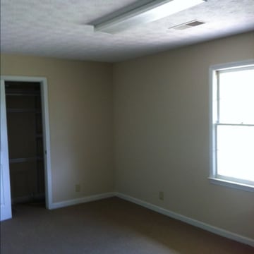 Building Photo - 459 James Huff Rd