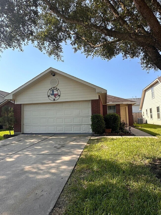 Foto del edificio - 19039 S Whimsey Dr