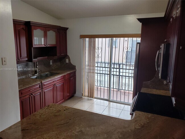 Building Photo - 7737 W 29th Ln