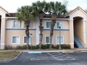 Building Photo - 495 Las Cortes Ln