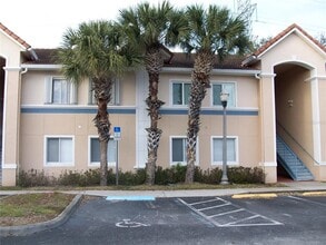 Building Photo - 495 Las Cortes Ln