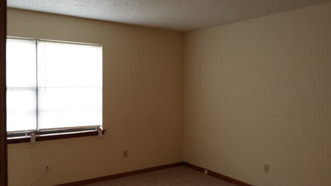 Foto del edificio - 1726 W Prairie St