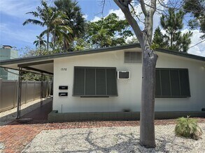 Building Photo - 1578 NE 33rd St