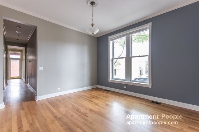 Building Photo - 2456 N Surrey Ct