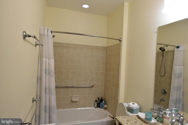 Building Photo - 44264 Panther Ridge Dr