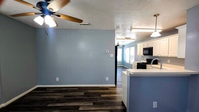 Building Photo - 1213 Ruthven St