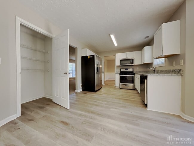 Foto del edificio - 3046 Langley Rd SW