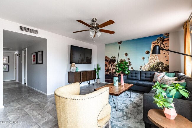 Foto del edificio - 3931 N 86th St
